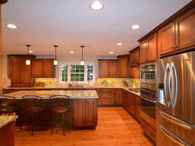 Quality Custom Cabinetry & Granite Countertops