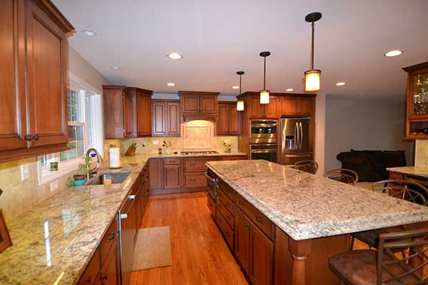 Quality Custom Cabinetry & Granite Countertops Installations